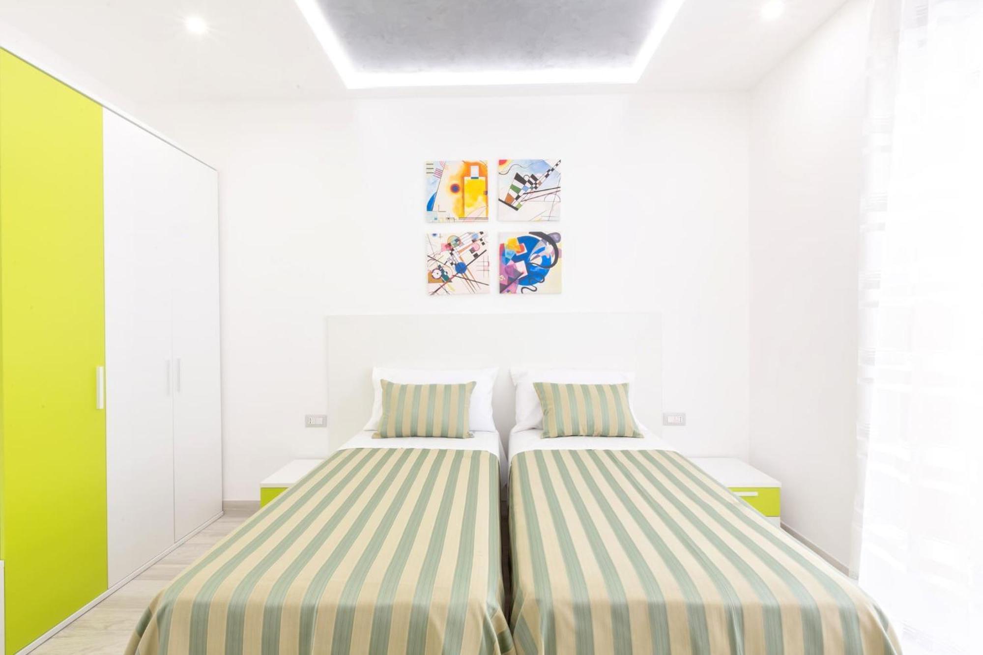 Sorrentovibes - New & Stylish Two Bedroom Apartment With Balconies Bagian luar foto
