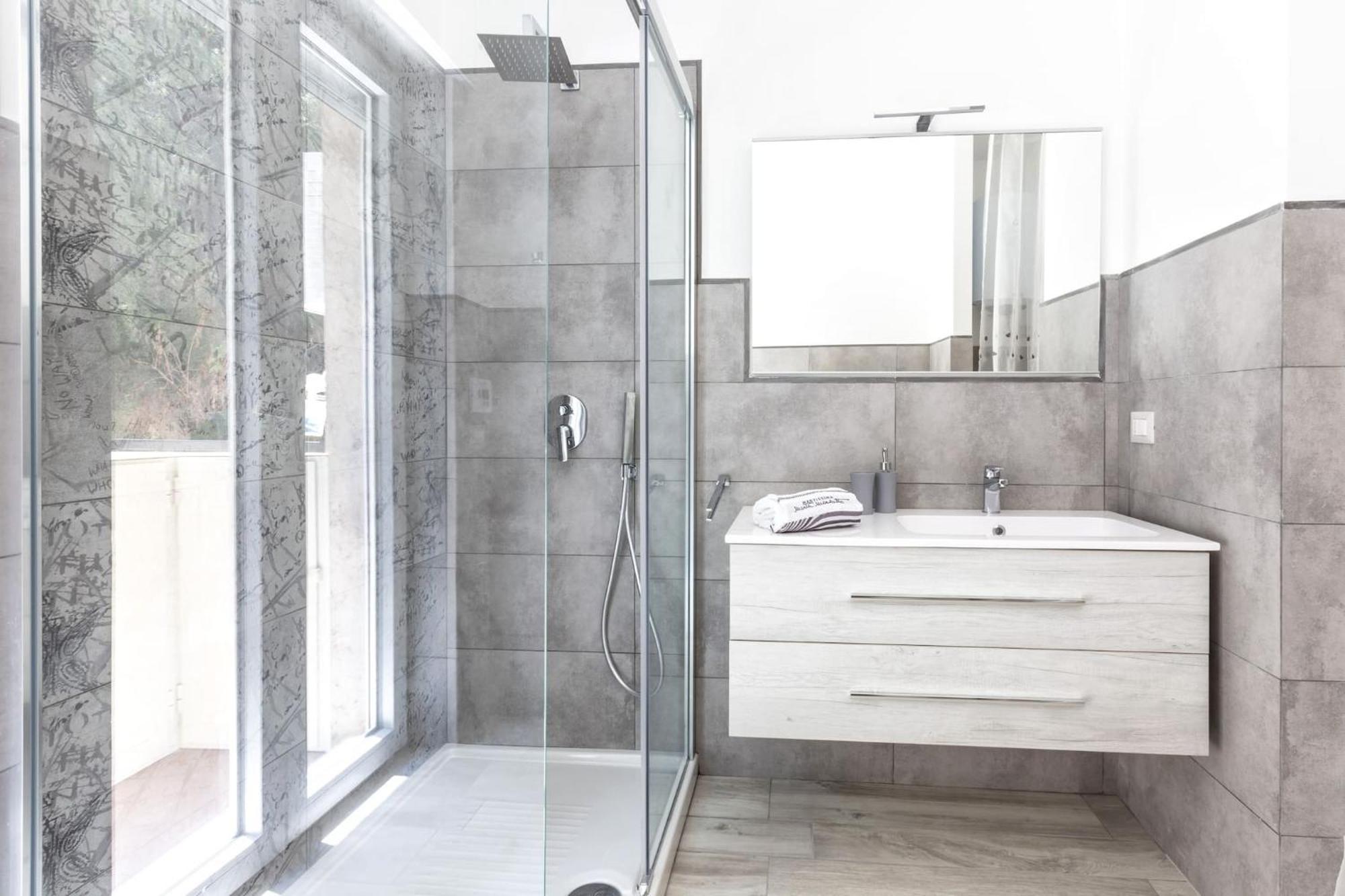 Sorrentovibes - New & Stylish Two Bedroom Apartment With Balconies Bagian luar foto