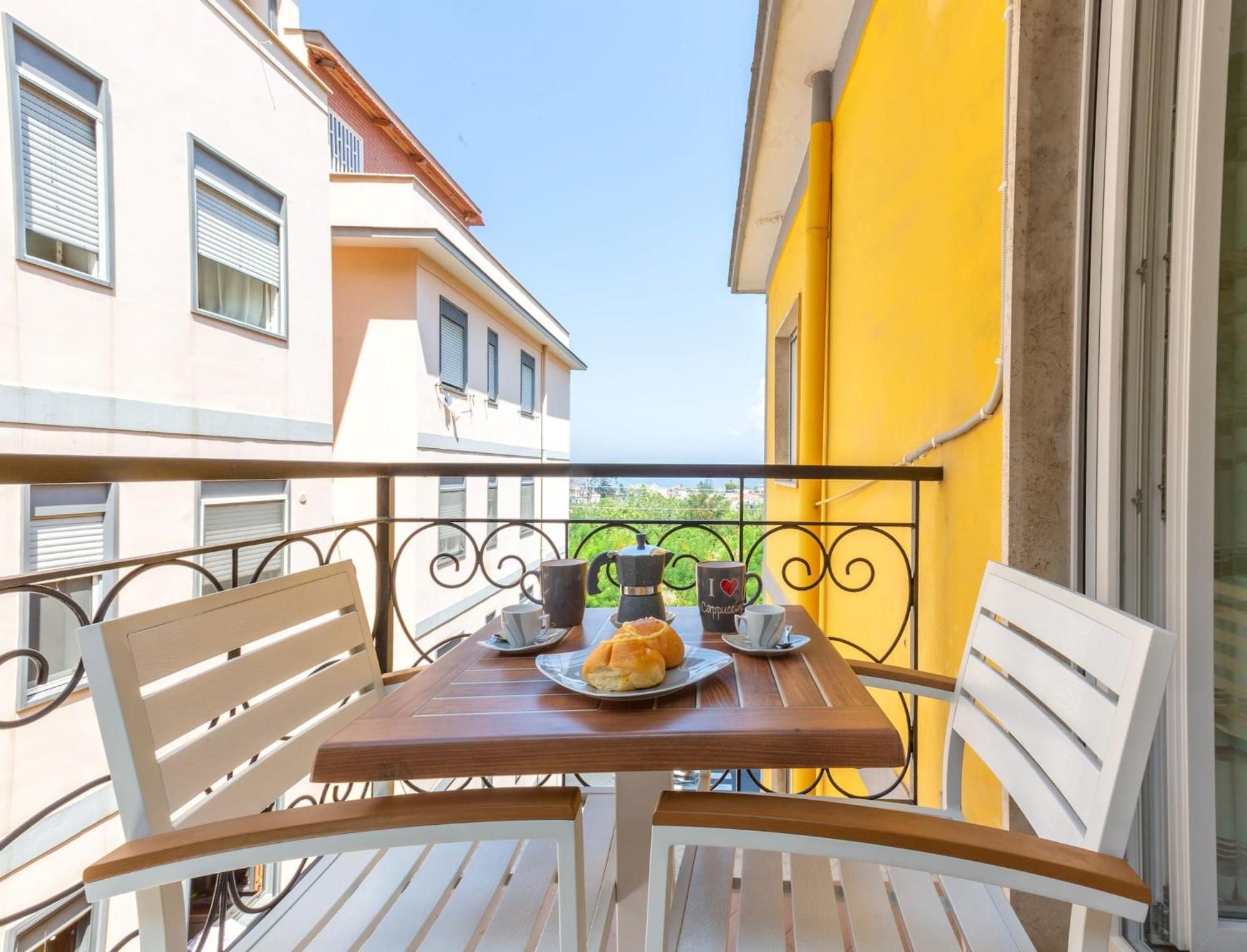 Sorrentovibes - New & Stylish Two Bedroom Apartment With Balconies Bagian luar foto
